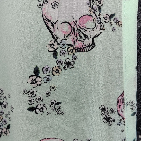 Mint Floral Skull Kimono - Picture 6 of 8